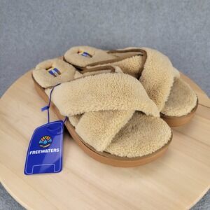 Freewaters Cuddles Slippers Women 9-10 Tan Faux Shearling Criss Cross Slides